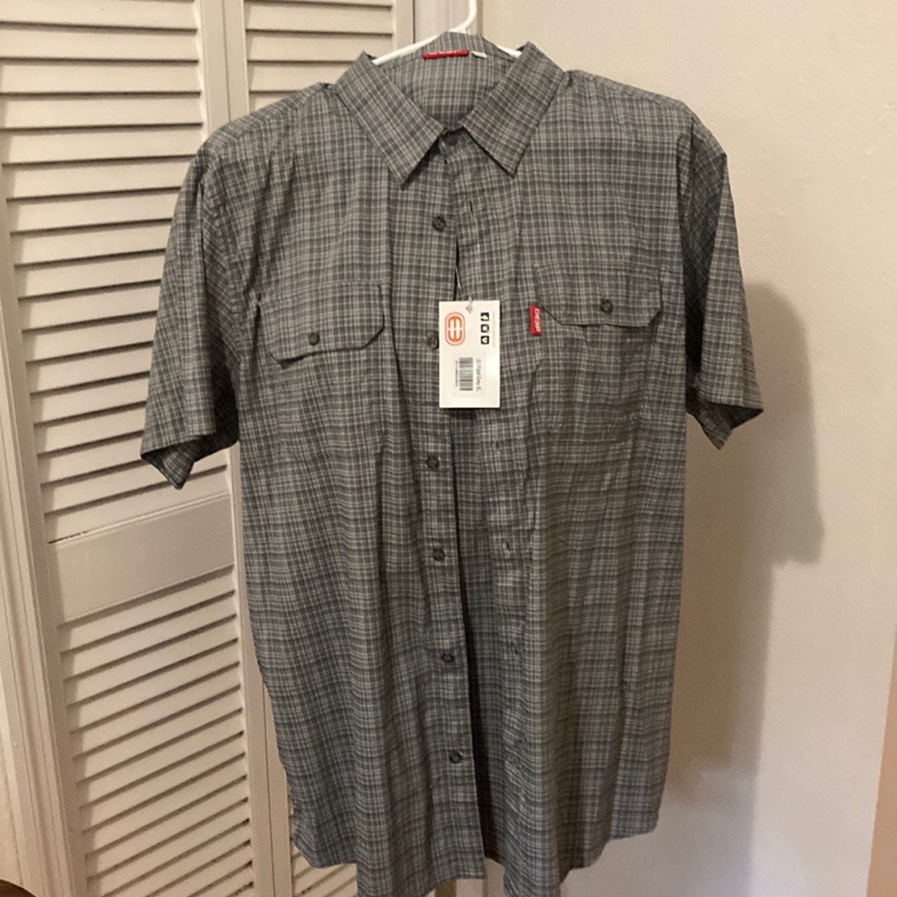 DEEP boat to bar casual. Mens XL NWT